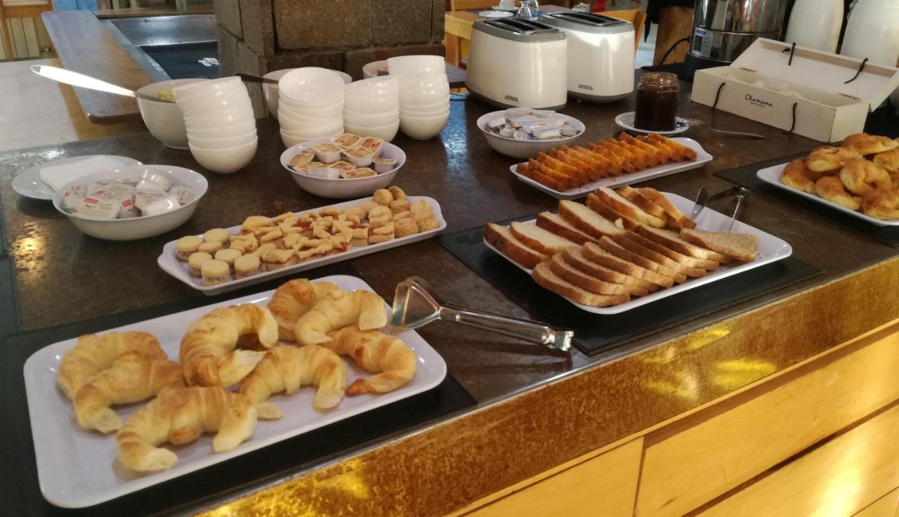 Aca埃苏尔酒店 维拉·拉·安古斯图拉 外观 照片